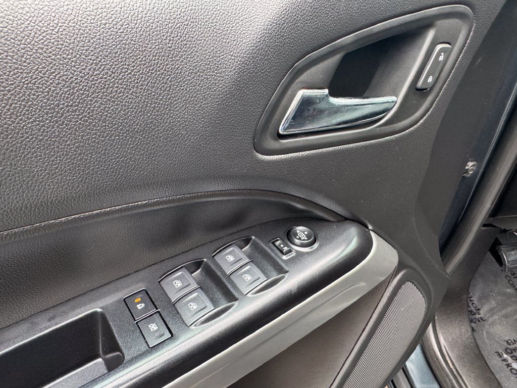 Used 2020 Chevrolet Colorado ZR2 AWD/4WD image 19