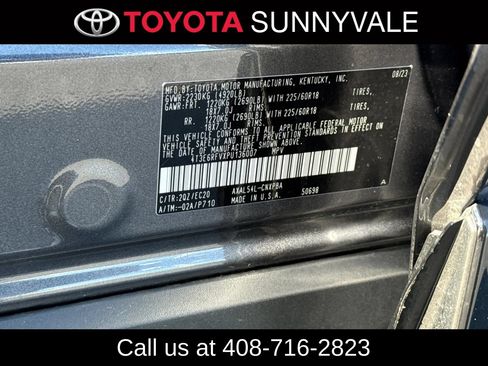 Used 2023 Toyota RAV4 XSE AWD/4WD image 32