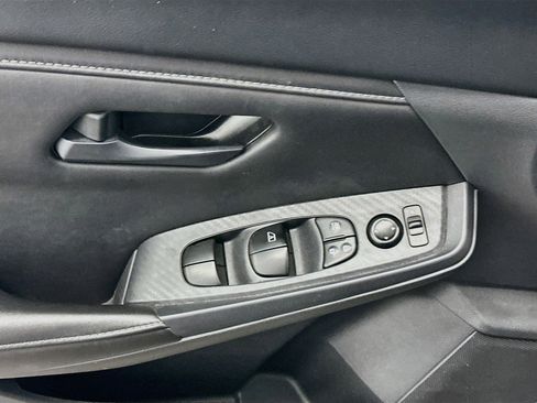 Used 2024 Nissan Sentra S FWD image 15
