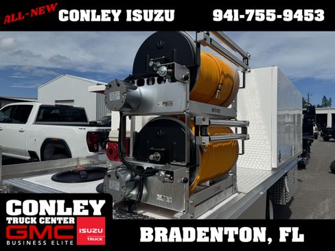 New 2027 Isuzu NPR RWD image 4