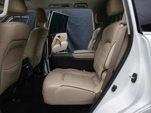 Used 2024 Nissan Armada Platinum w/ Captain's Chairs Package image 22