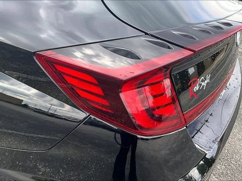 Used 2022 Hyundai Sonata Limited FWD image 22
