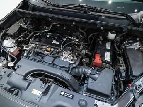 Used 2020 Toyota RAV4 XLE w/ Convenience Package image 36