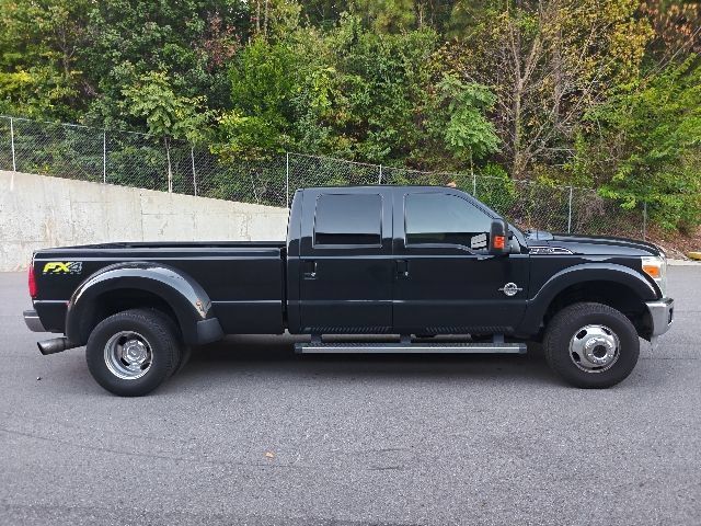 Used 2014 Ford F350 Lariat w/ Lariat Ultimate Package AWD/4WD image 2