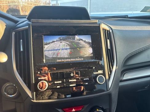 Used 2022 Subaru Forester Premium image 25