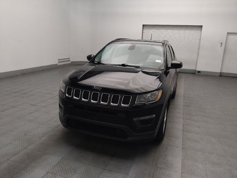 Used 2019 Jeep Compass Sport w/ Tech Group FWD image 15