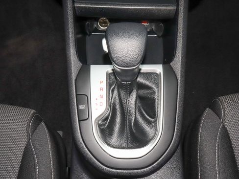 Used 2024 Kia Forte LXS image 19