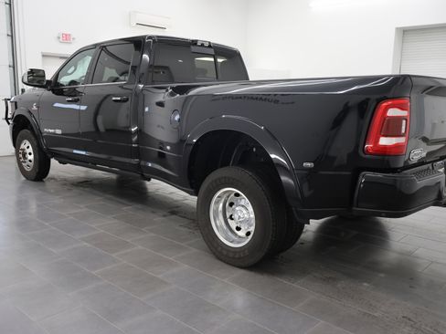 Used 2021 RAM 3500 Limited image 6