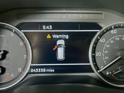 Used 2024 Mitsubishi Outlander SE image 19