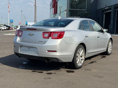 Used 2016 Chevrolet Malibu LTZ FWD image 5