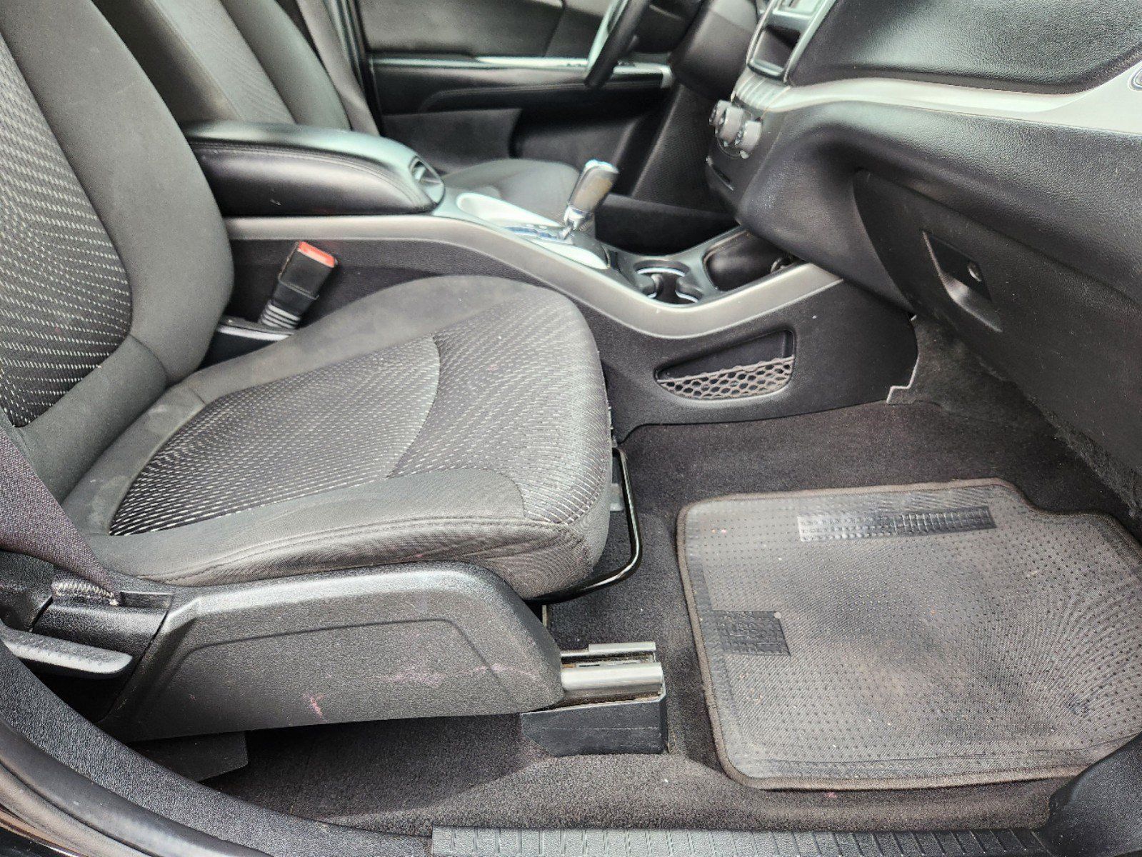 Used 2016 Dodge Journey SXT AWD/4WD image 16