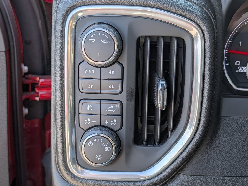 Used 2022 Chevrolet Silverado 2500 LT w/ Convenience Package AWD/4WD image 22