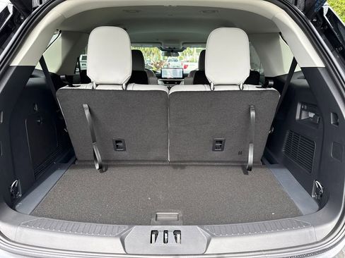 New 2026 Ford Explorer Active image 21