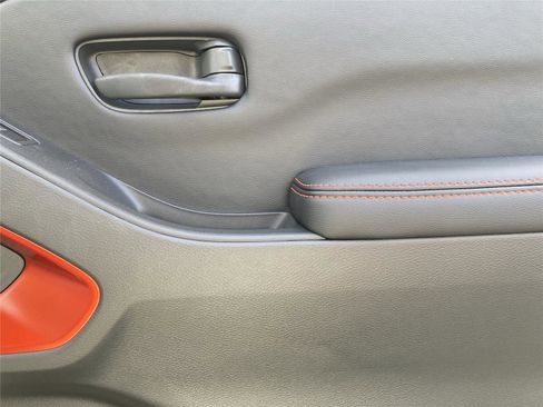 New 2026 Nissan Frontier PRO-4X w/ Pro-4x Convenience Package image 34