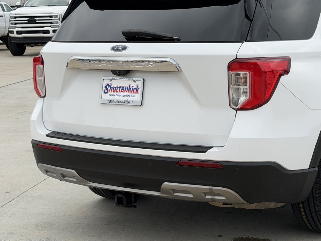 Used 2020 Ford Explorer XLT w/ Equipment Group 202A RWD image 6