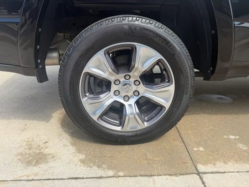 Used 2021 RAM 1500 Laramie AWD/4WD image 74