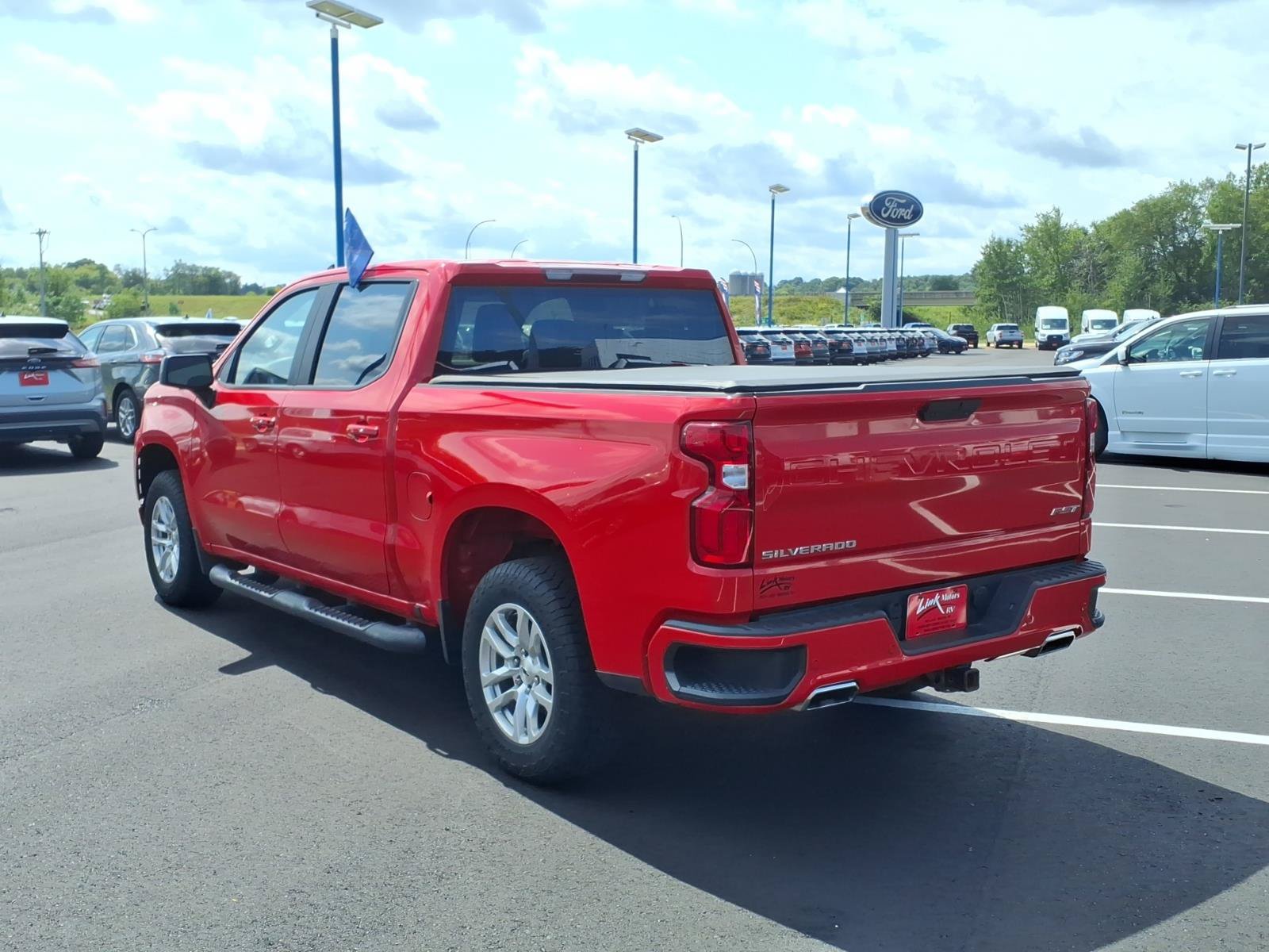Used 2019 Chevrolet Silverado 1500 RST w/ All-Star Edition AWD/4WD image 3