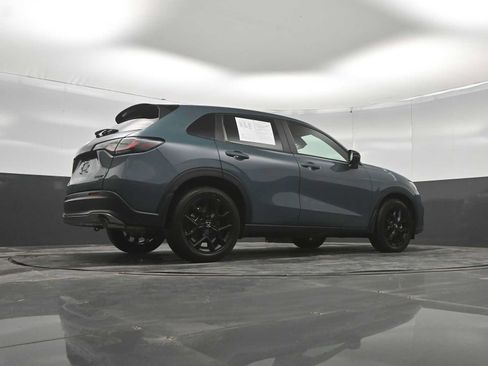 Used 2024 Honda HR-V Sport image 39