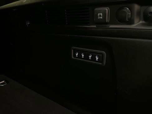 Used 2024 Jeep Wagoneer L Series II w/ Flexible Seating Group image 16