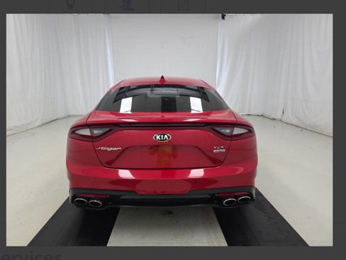 Used 2018 Kia Stinger GT2 AWD/4WD image 13