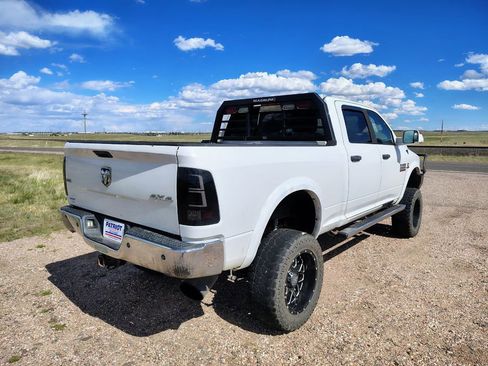 Used 2016 RAM 2500 SLT w/ SLT Plus D←cor Group AWD/4WD image 5