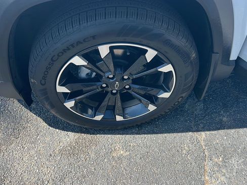 Used 2026 Chevrolet Equinox RS w/ Safety and Technology Package image 37