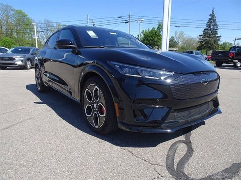 New 2023 Ford Mustang Mach-E GT image 9