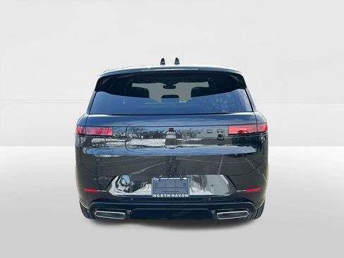 New 2026 Land Rover Range Rover Sport Dynamic SE image 3