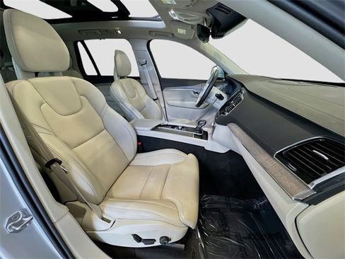 Used 2021 Volvo XC90 T6 Inscription image 31