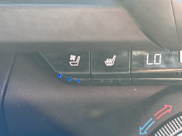 Used 2021 Chevrolet Camaro SS RWD image 32