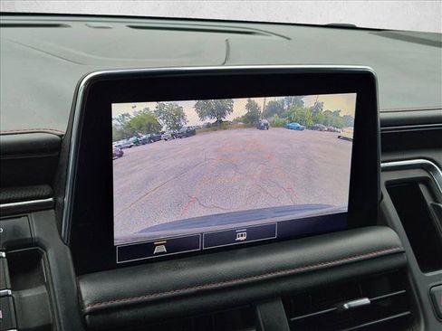 Used 2021 Chevrolet Tahoe RST RWD image 13