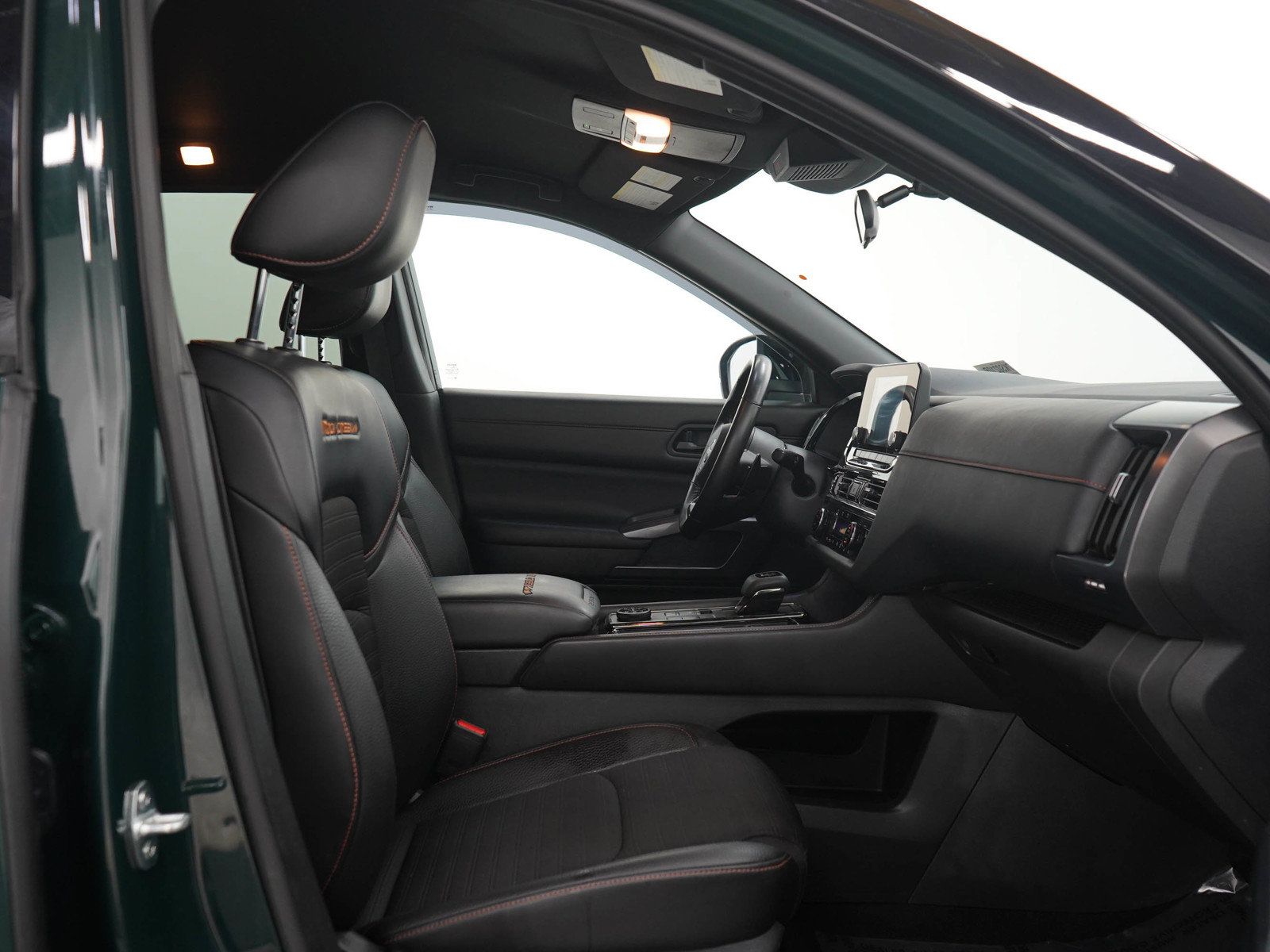 Used 2024 Nissan Pathfinder Rock Creek AWD/4WD image 11