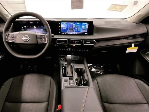 New 2026 Nissan Sentra SR w/ SR Premium Package FWD image 6