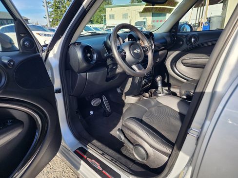 Used 2014 MINI Cooper Countryman S image 11