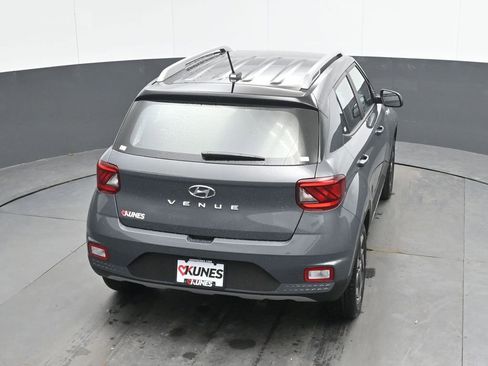 New 2026 Hyundai Venue SEL FWD image 28