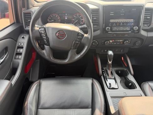 Used 2023 Nissan Frontier PRO-4X w/ Pro-4X Premium Package AWD/4WD image 9