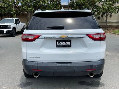 Used 2019 Chevrolet Traverse LT FWD image 6