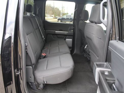 Used 2022 Ford F150 XLT w/ Equipment Group 302A High image 15