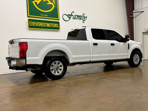 Used 2022 Ford F250 XL w/ STX Appearance Package image 8