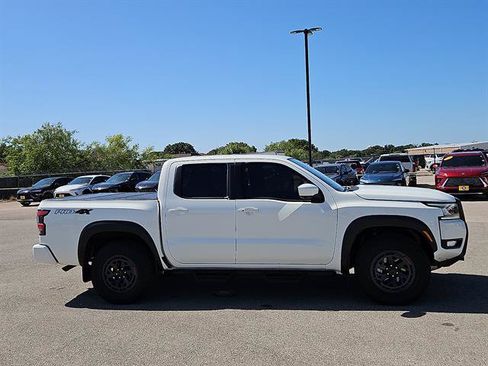 Used 2026 Nissan Frontier PRO-4X w/ Pro-4x Convenience Package AWD/4WD image 6