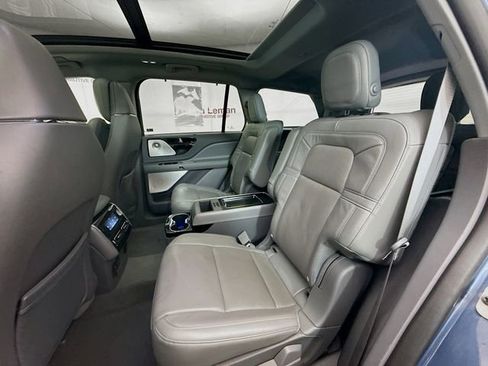Used 2020 Lincoln Aviator Reserve w/ Equipment Group 202A AWD/4WD image 26