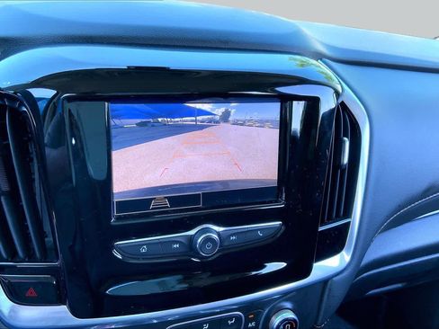 Used 2020 Chevrolet Traverse LS FWD image 27