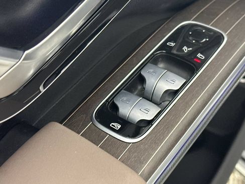 Certified 2024 Mercedes-Benz EQS 450+ 4MATIC SUV image 15