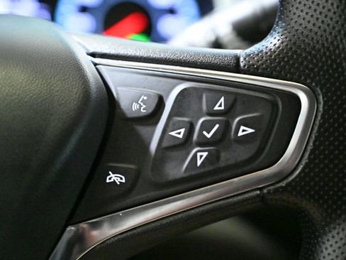 Used 2024 Chevrolet Malibu LT image 37