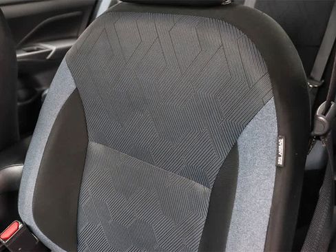 Used 2023 Nissan Versa SV image 25