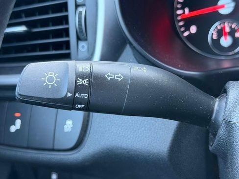 Used 2019 Kia Sorento AWD image 23