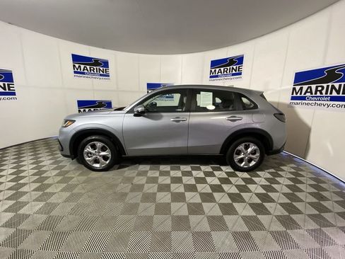 Used 2023 Honda HR-V LX image 10