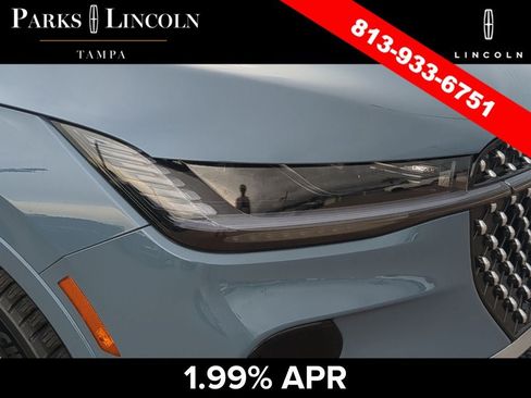 Certified 2025 Lincoln Nautilus Reserve AWD/4WD image 6
