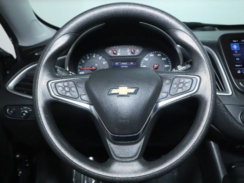 Used 2024 Chevrolet Malibu LT image 20