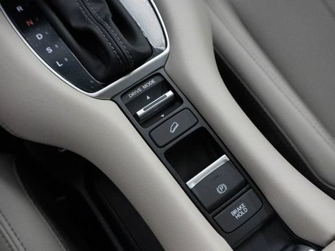 New 2027 Honda HR-V EX-L image 14